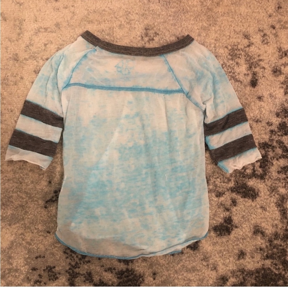 Chaser Tee - Picture 4 of 6
